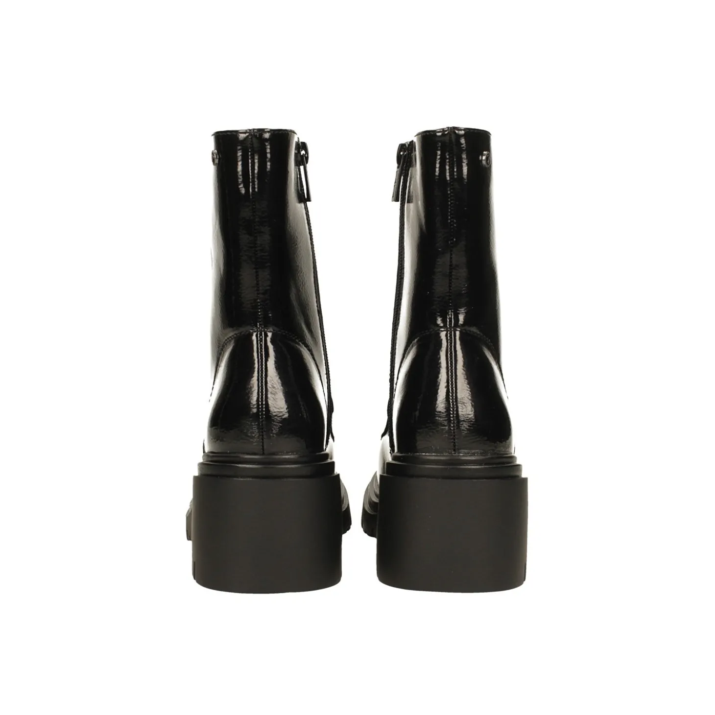 Anfibi in vernice. Tacco largo alto 5cm