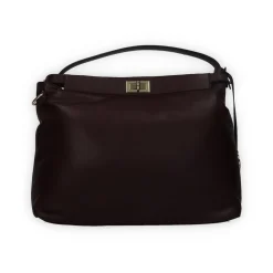 Borsa a secchiello con chiusura.