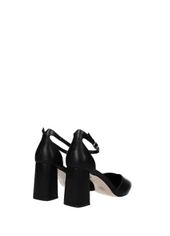 Décolleté con cinturino