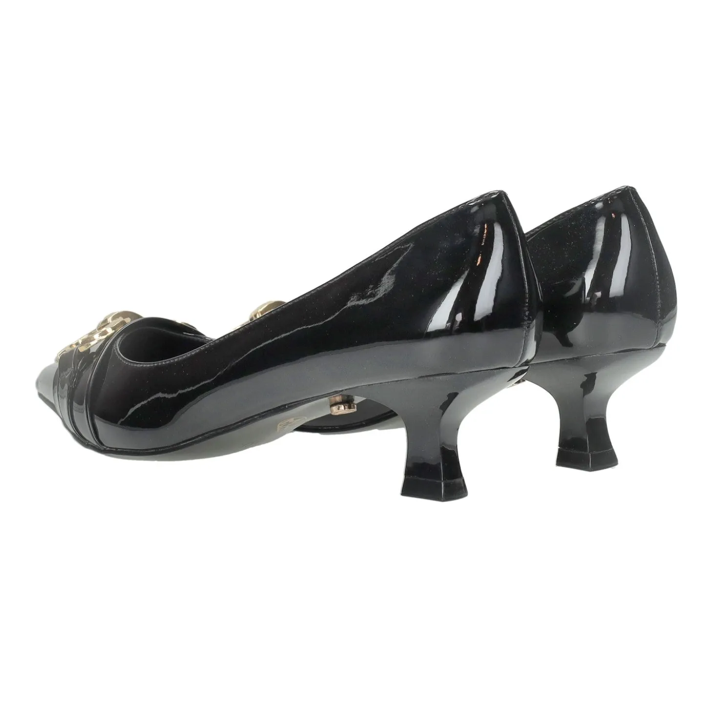 Décolleté con morsetto. Tacco alto 5.5cm