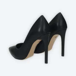 Décolleté con sottopiede in vera pelle.Tacco alto 10cm