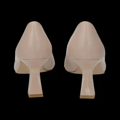 Décolleté con tacco a rocchetto. Tacco alto 6cm