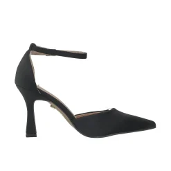 Décolleté in vernice