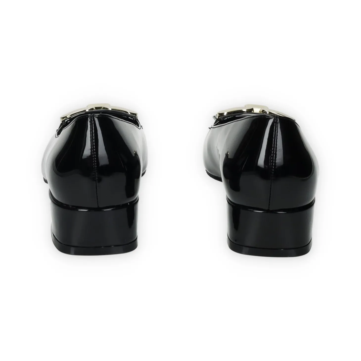 Décolleté in vernice