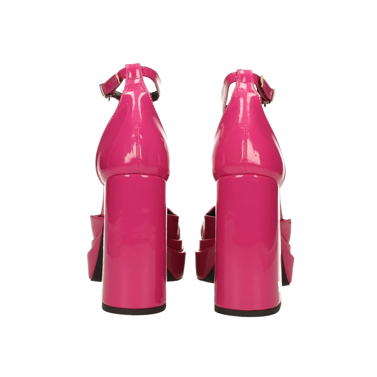 Décolleté in vernice con doppio plateau. Made in Italy. Tacco alto 11cm