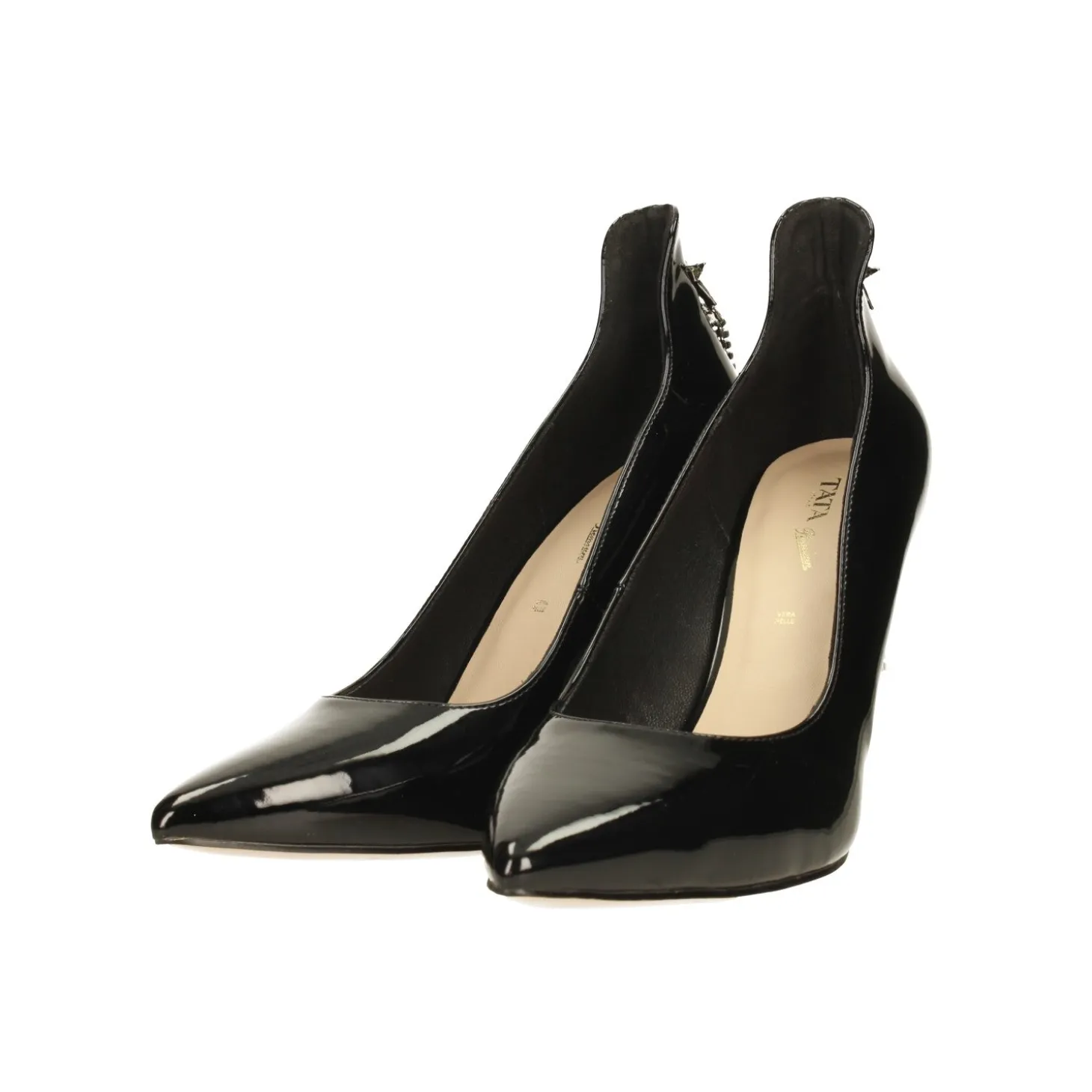 Décolleté in vernice con pendaglio. Tacco alto 10cm