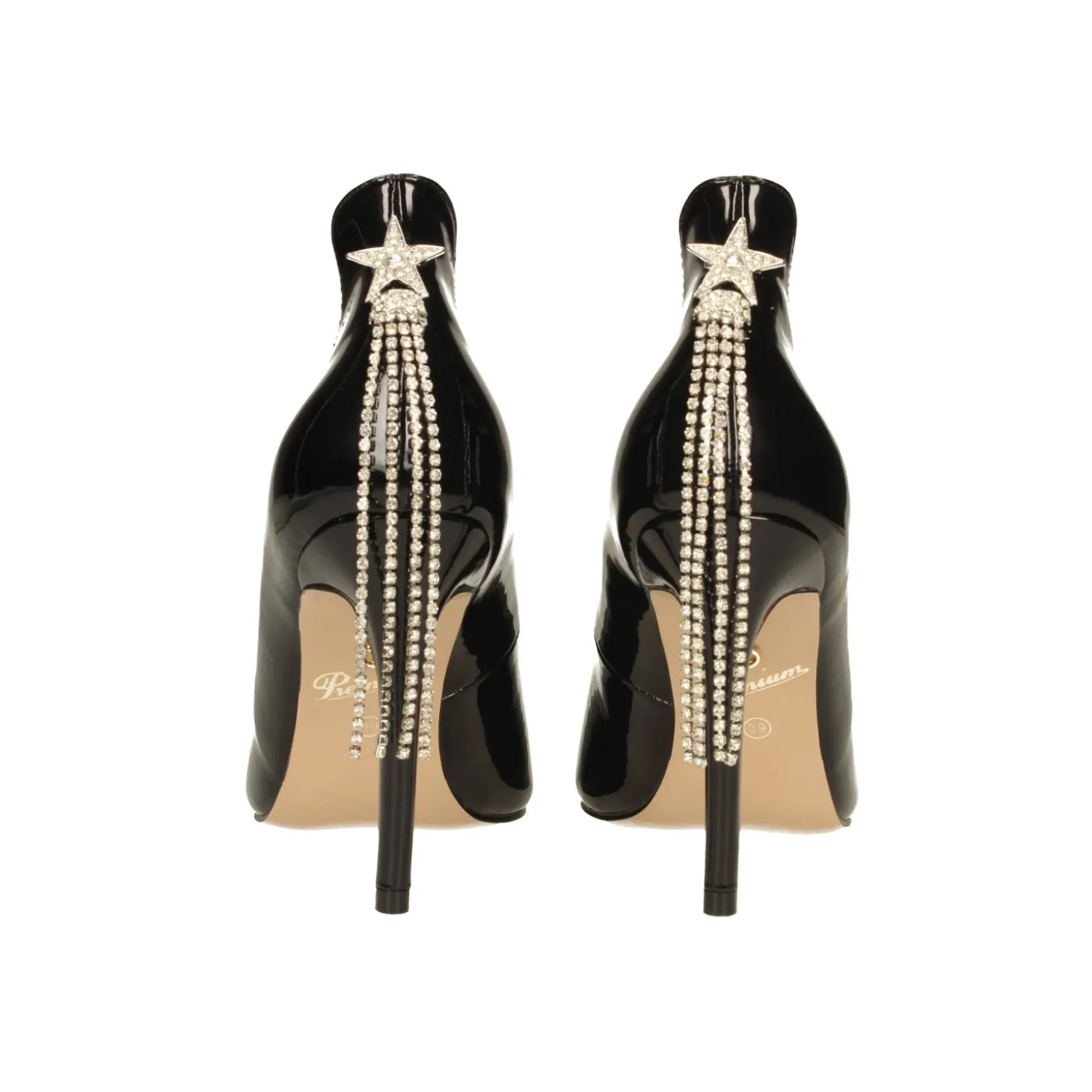 Décolleté in vernice con pendaglio. Tacco alto 10cm