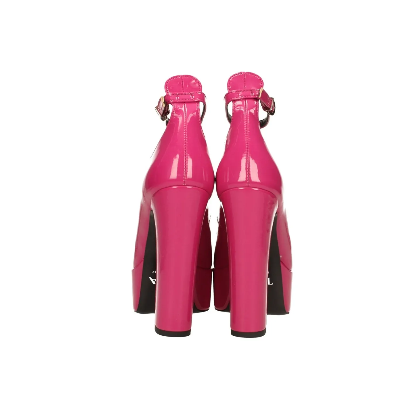 Décolleté platform in vernice. Made in Italy. Tacco alto 13.5cm