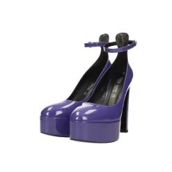 Décolleté platform in vernice. Made in Italy. Tacco alto 13.5cm