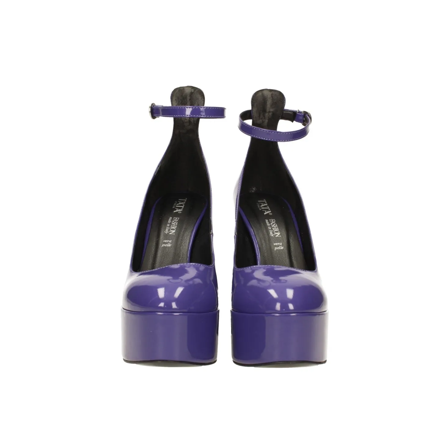 Décolleté platform in vernice. Made in Italy. Tacco alto 13.5cm