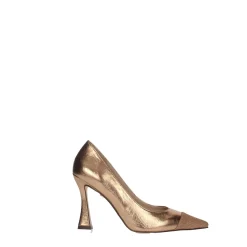 Décolleté pumps con punta in tessuto. Tacco alto 10cm