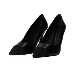 Décolleté pumps con punta in tessuto. Tacco alto 10cm