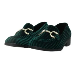 Mocassini con fibbia. Tacco alto 3cm