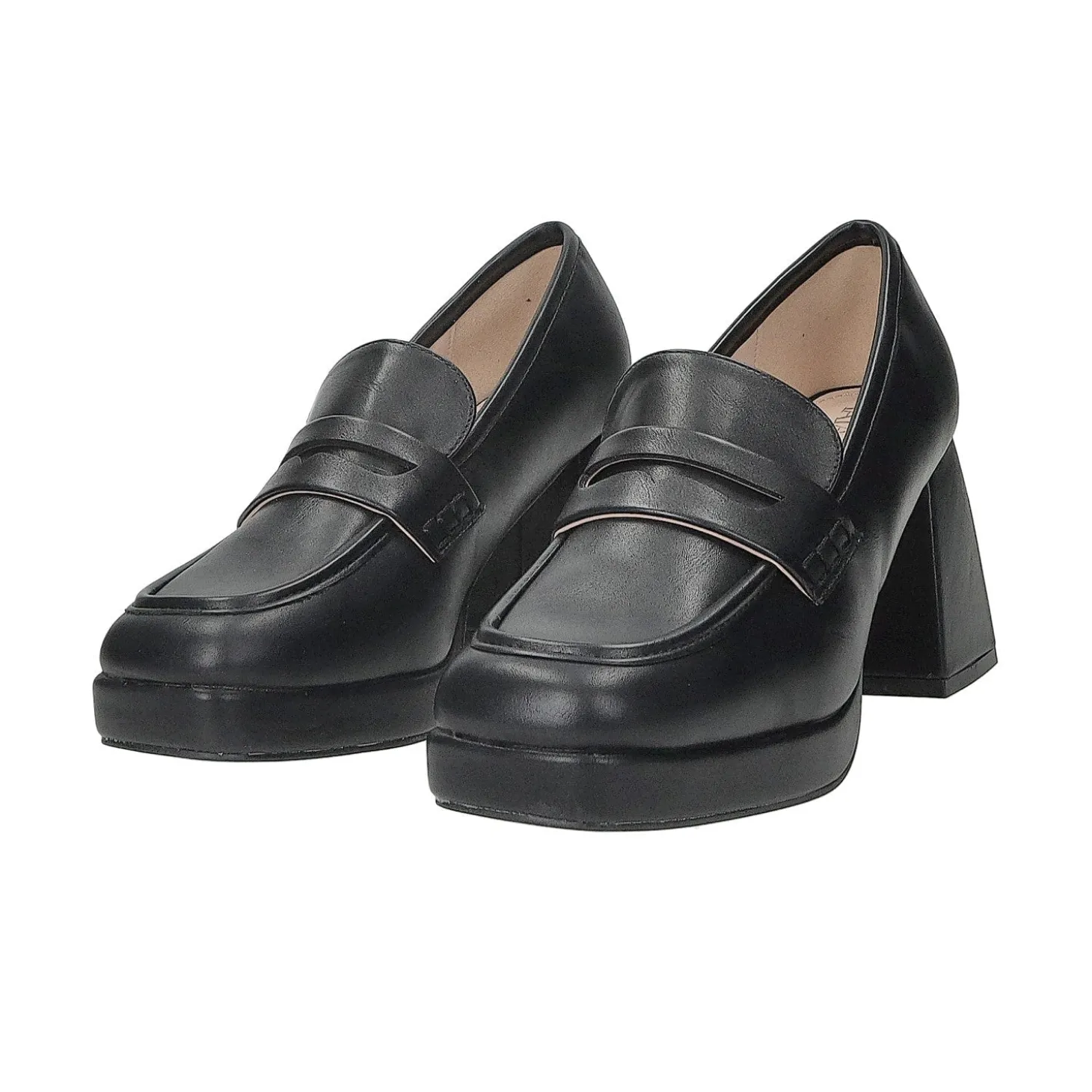 Mocassini con fibbia. Tacco alto 8cm