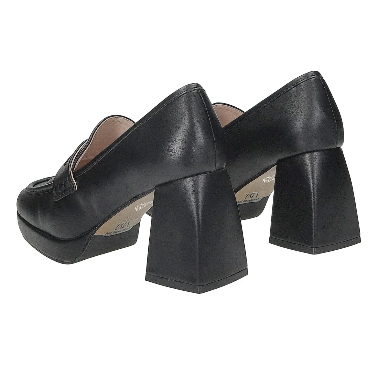 Mocassini con fibbia. Tacco alto 8cm