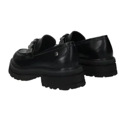 Mocassini con morsetto in strass.Tacco alto: 3cm