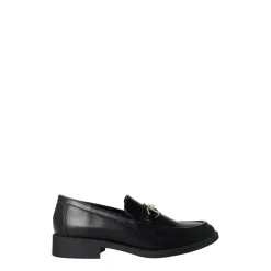 Mocassini con morsetto.Tacco alto 3cm