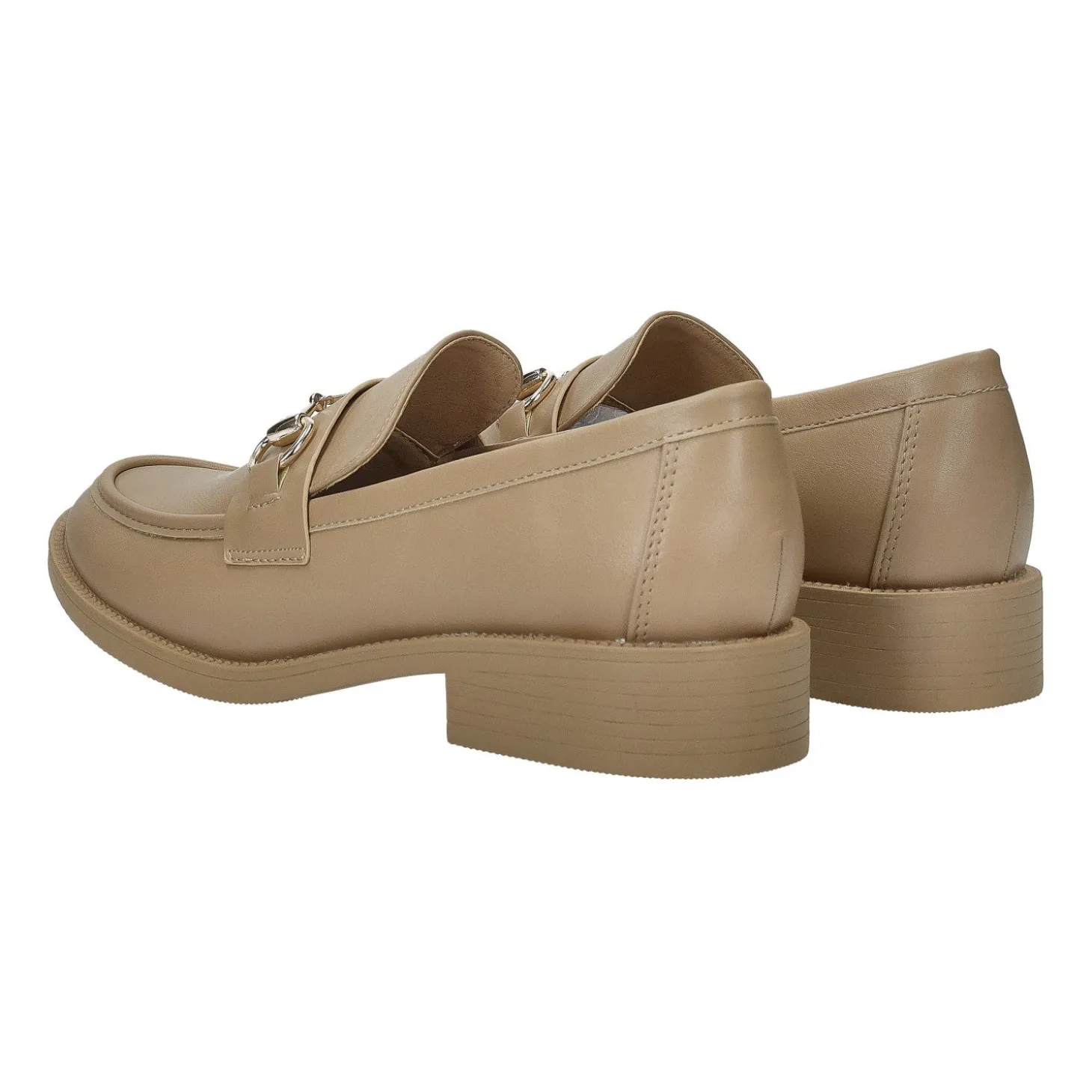 Mocassini con morsetto.Tacco alto 3cm