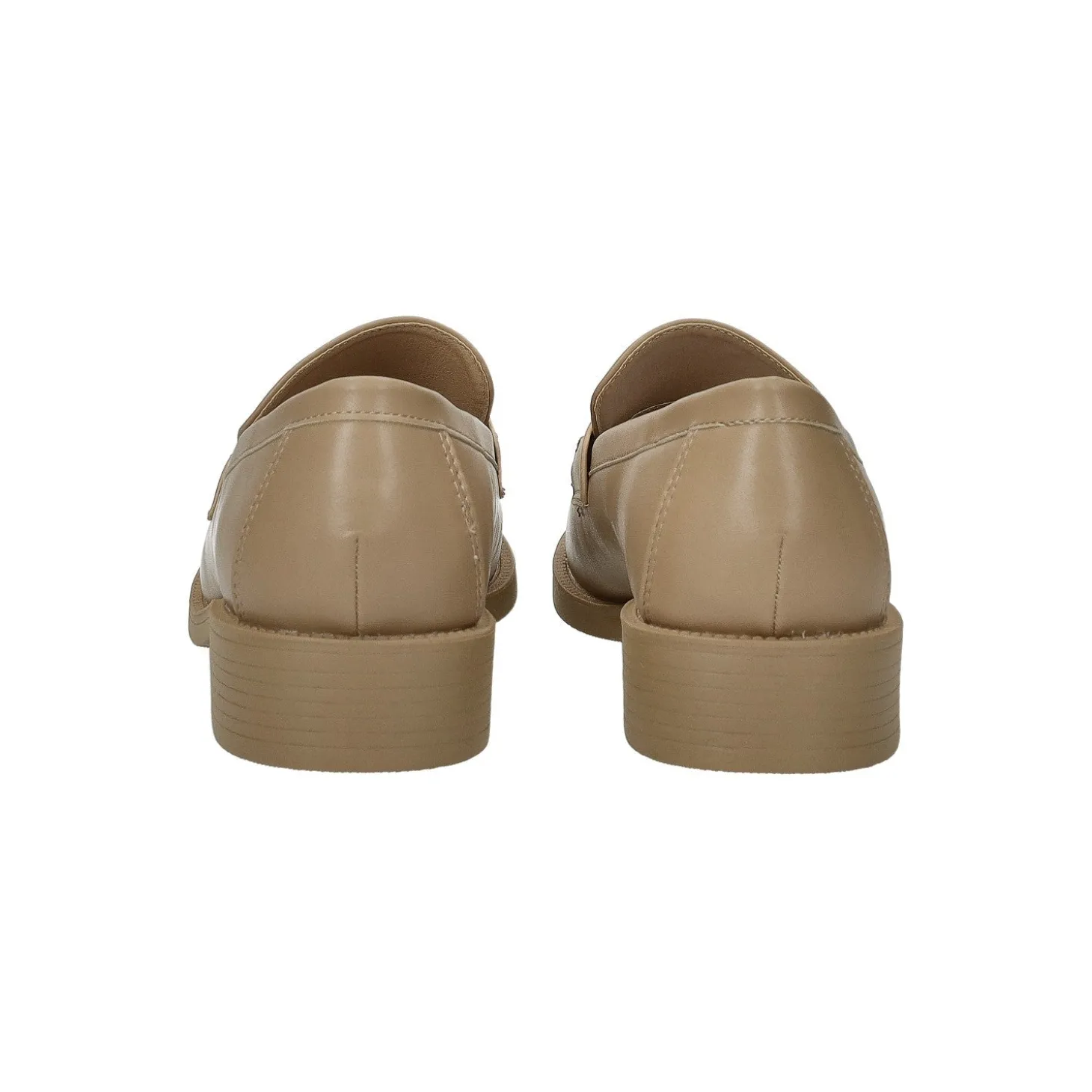 Mocassini con morsetto.Tacco alto 3cm