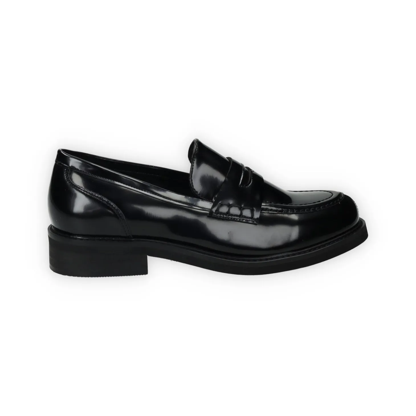 Mocassini con tacco. Tacco alto 3cm