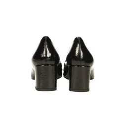 Mocassini in vernice con tacco alto 5.5cm. Made in Italy