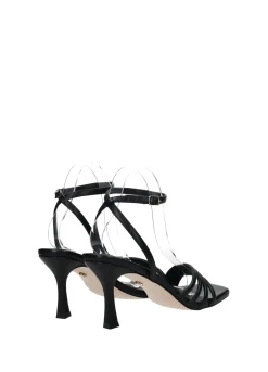 Sandali con cinturino