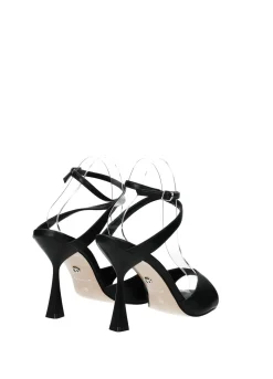 Sandali con cinturino