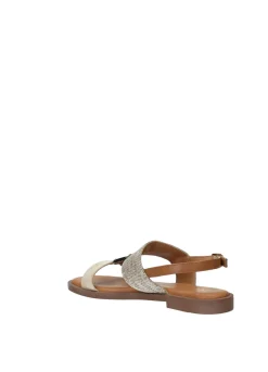 Sandali con cinturino