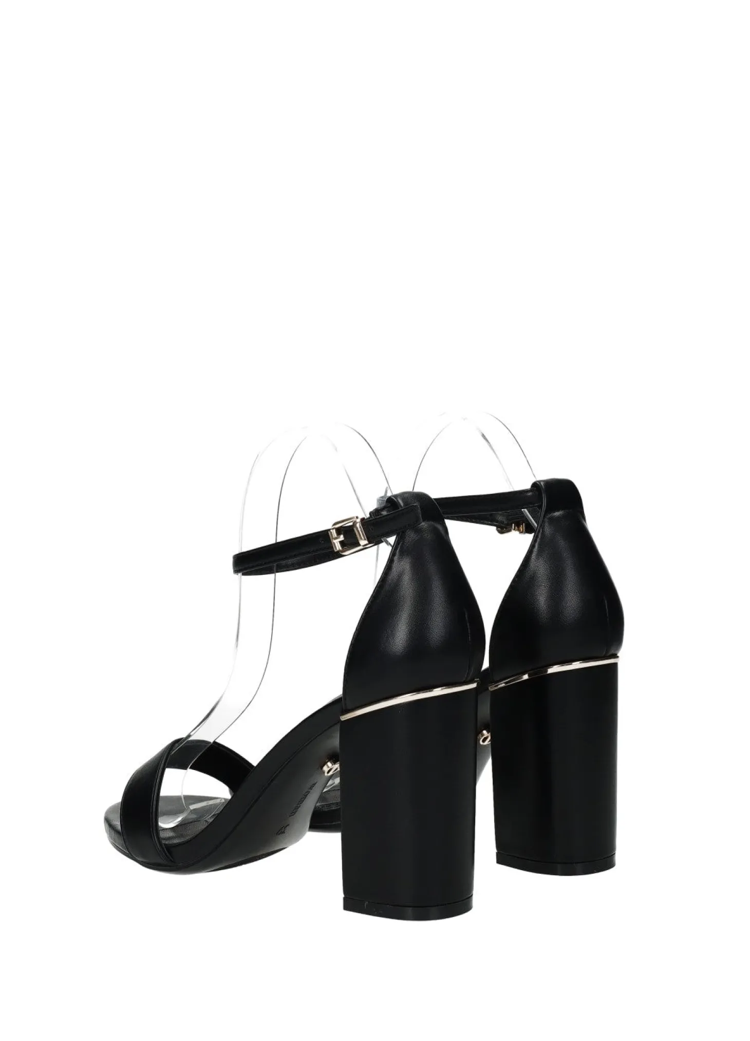 Sandali con cinturino