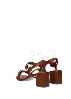 Sandali con doppio cinturino