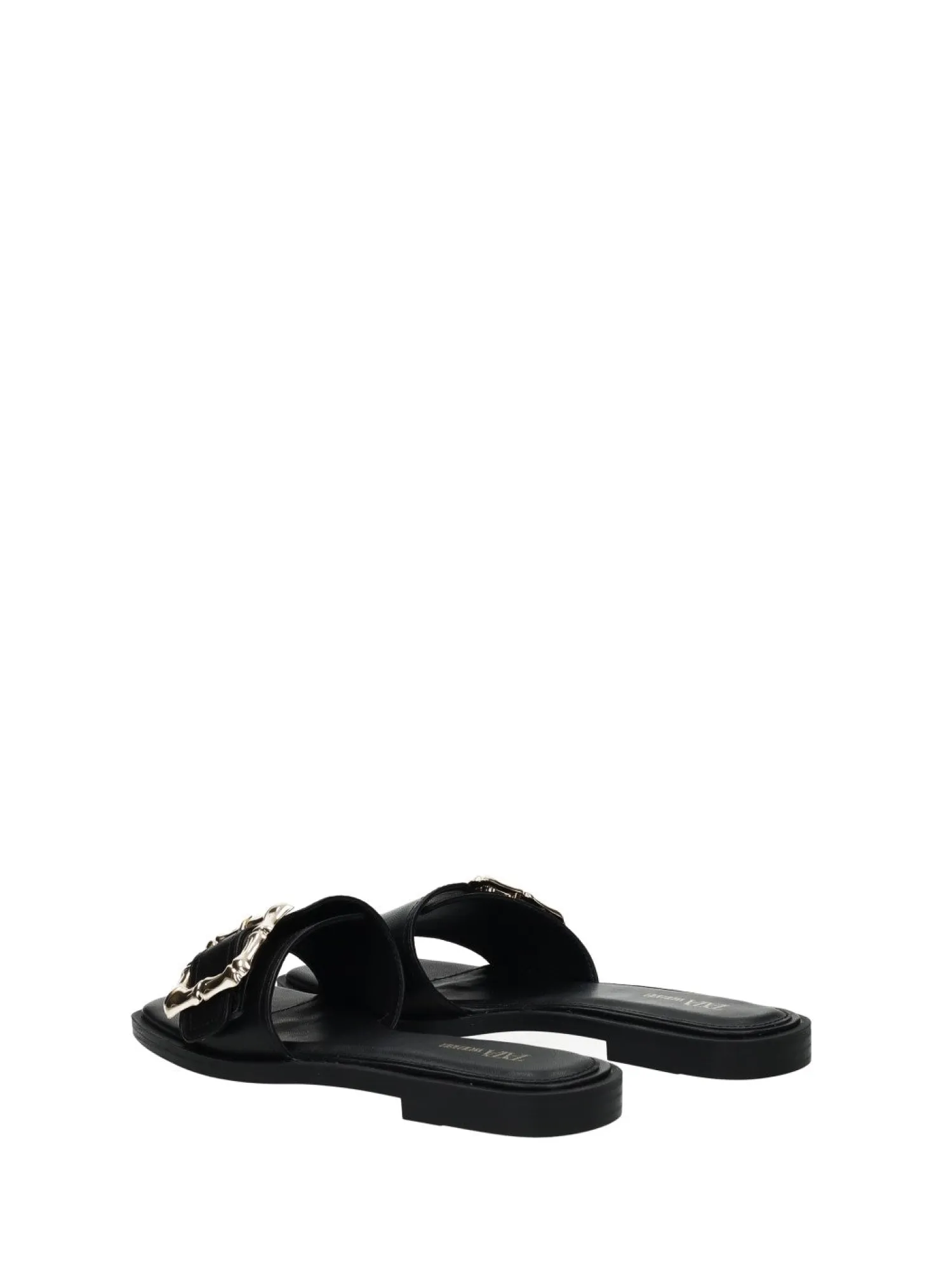 Sandali con fibbia quadrata