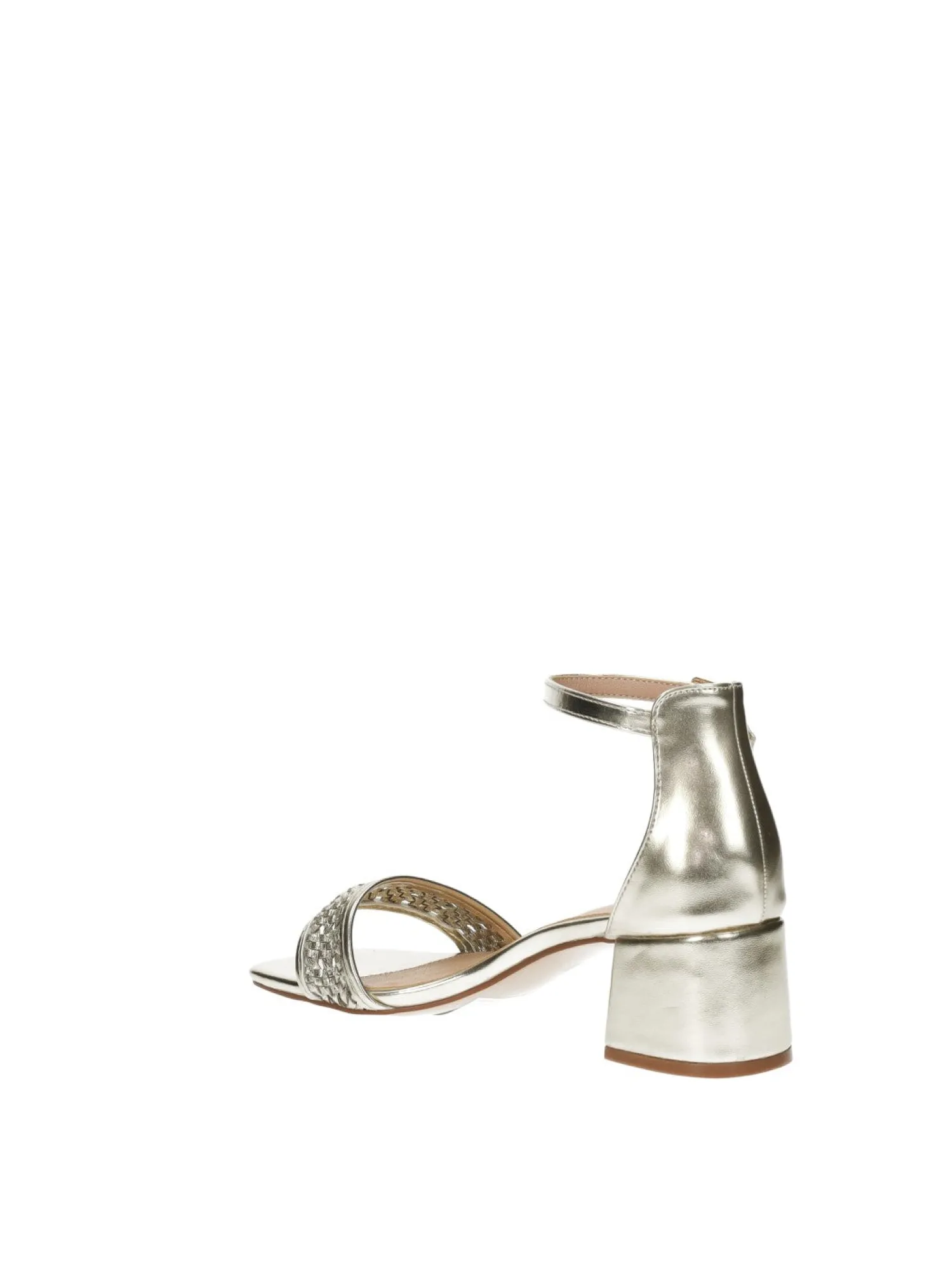 Sandali con intreccio