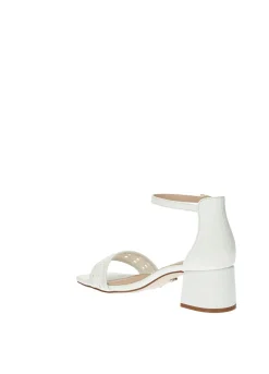 Sandali con intreccio