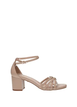Sandali con listini incrociati