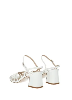 Sandali con listini incrociati