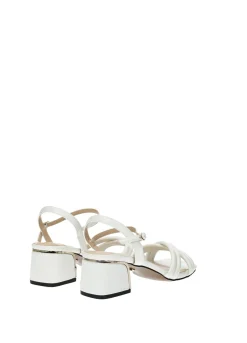 Sandali con listini incrociati