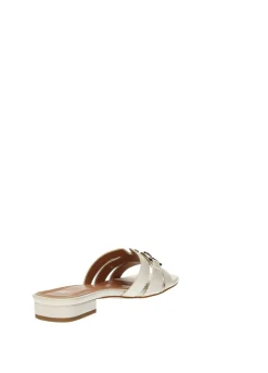 Sandali con morsetto