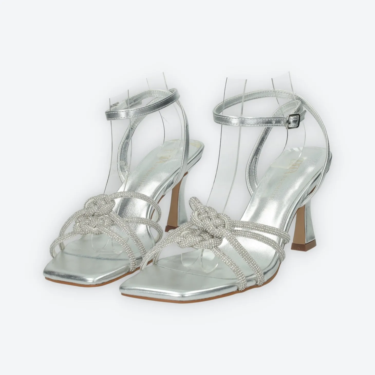 Sandali con strass luccicanti.Tacco alto 8cm