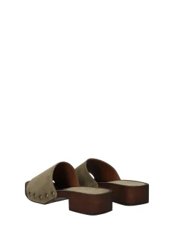 Sandali con tacco basso