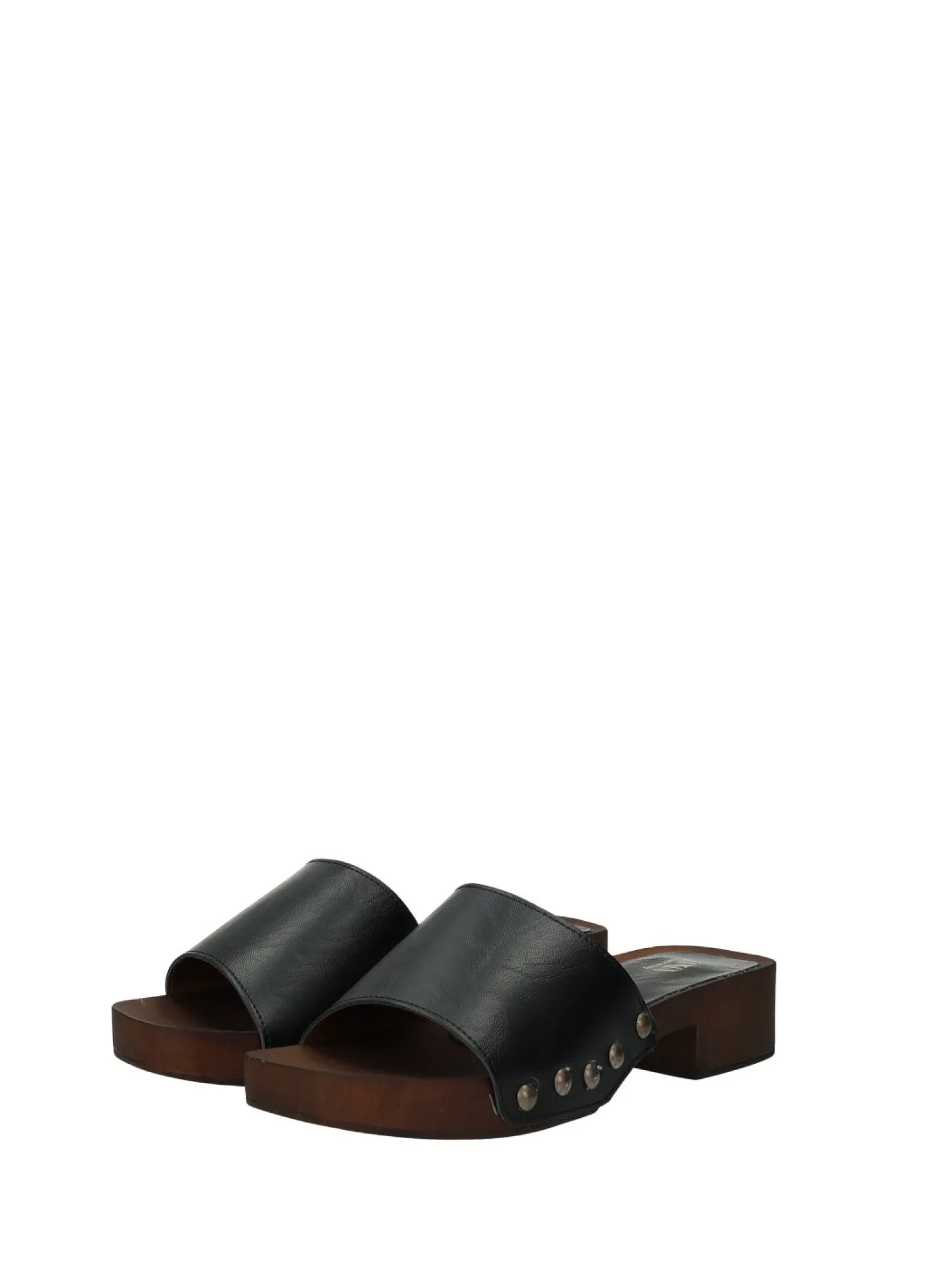 Sandali con tacco basso