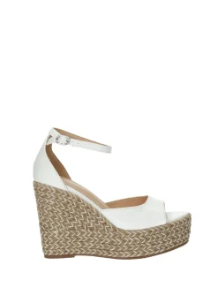 Sandali con zeppa in corda