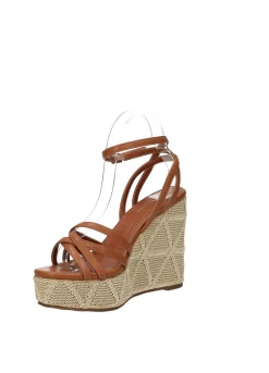 Sandali con zeppa ricamata