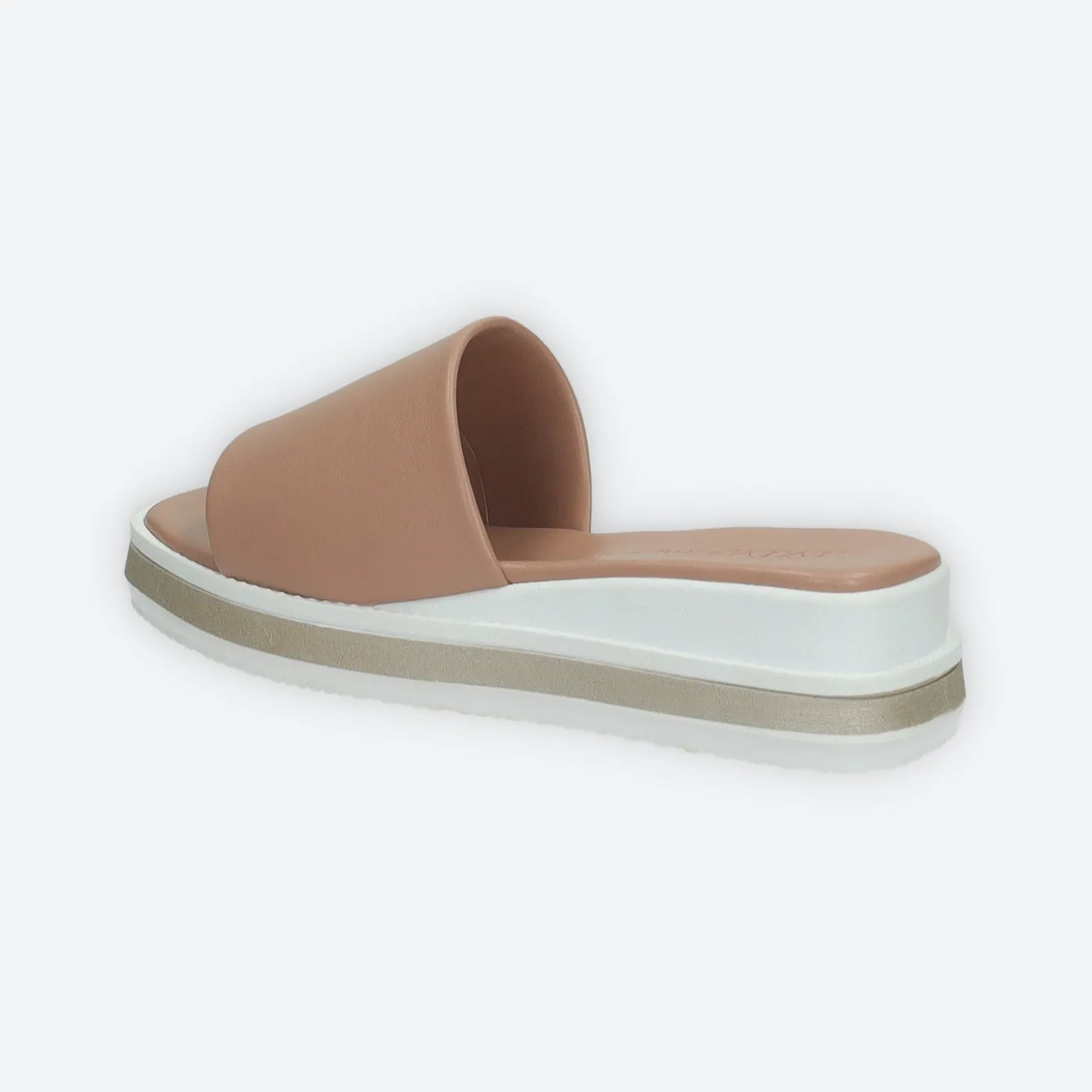 Sandali flat. Made in Italy.Tacco alto 4cm