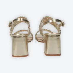 Sandali intrecciati. Tacco alto 10cm