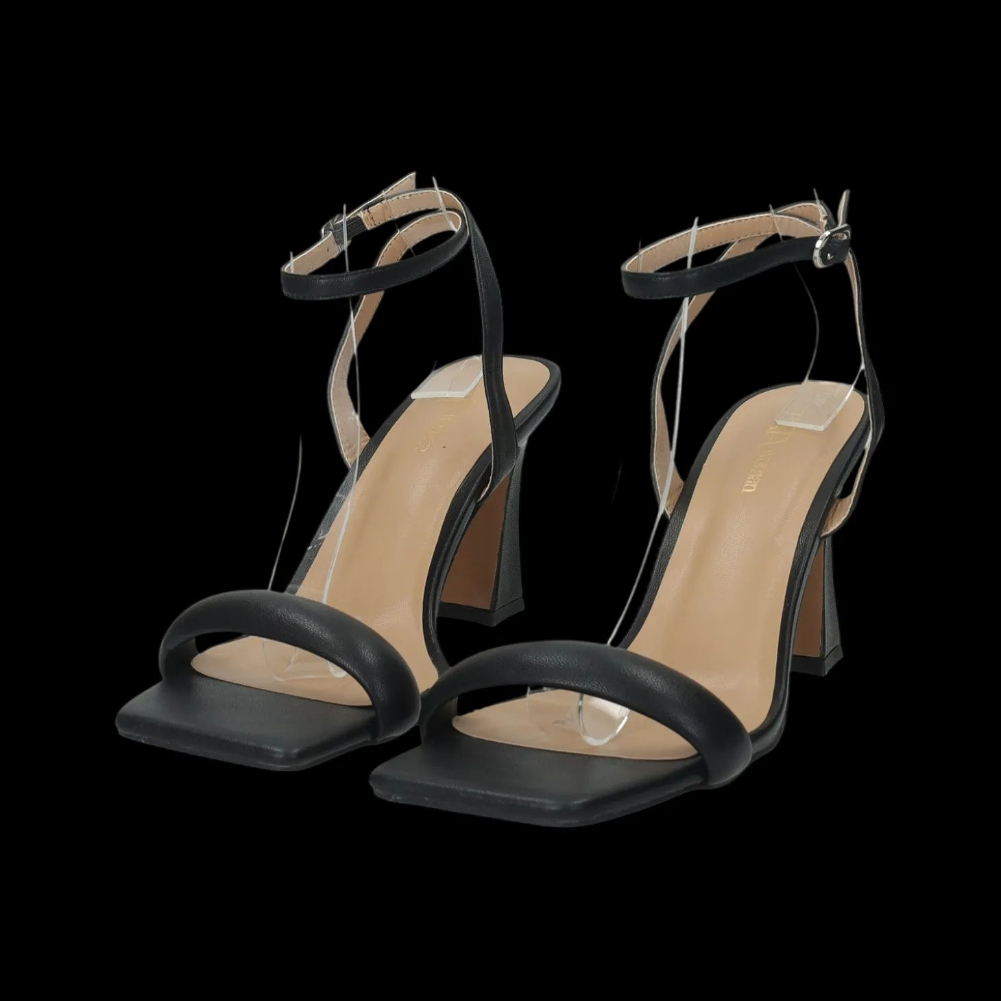 Sandali spuntati in tessuto laminato. Tacco alto 10cm