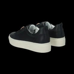 Sneakers con dettaglio in gioiello.Tacco alto 4 cm