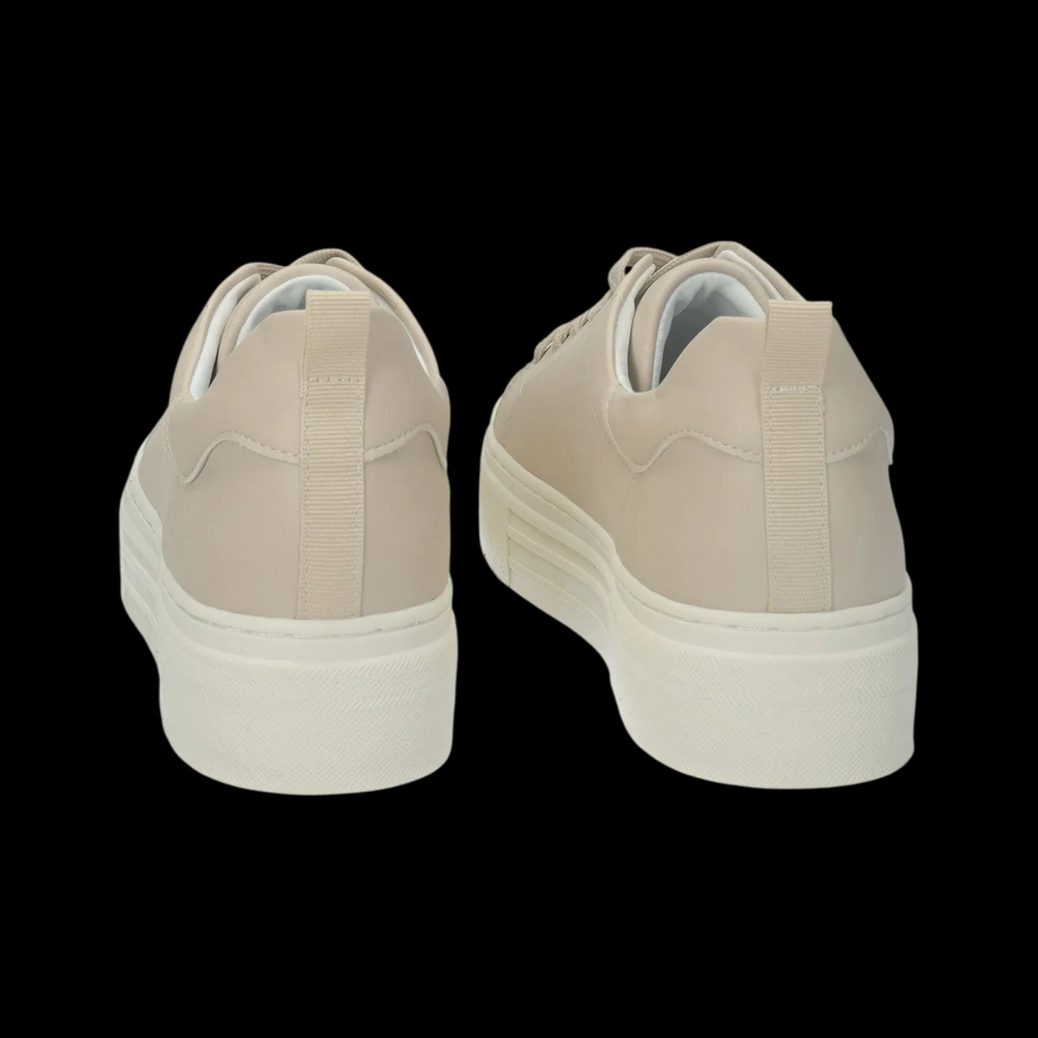 Sneakers con dettaglio in gioiello.Tacco alto 4 cm