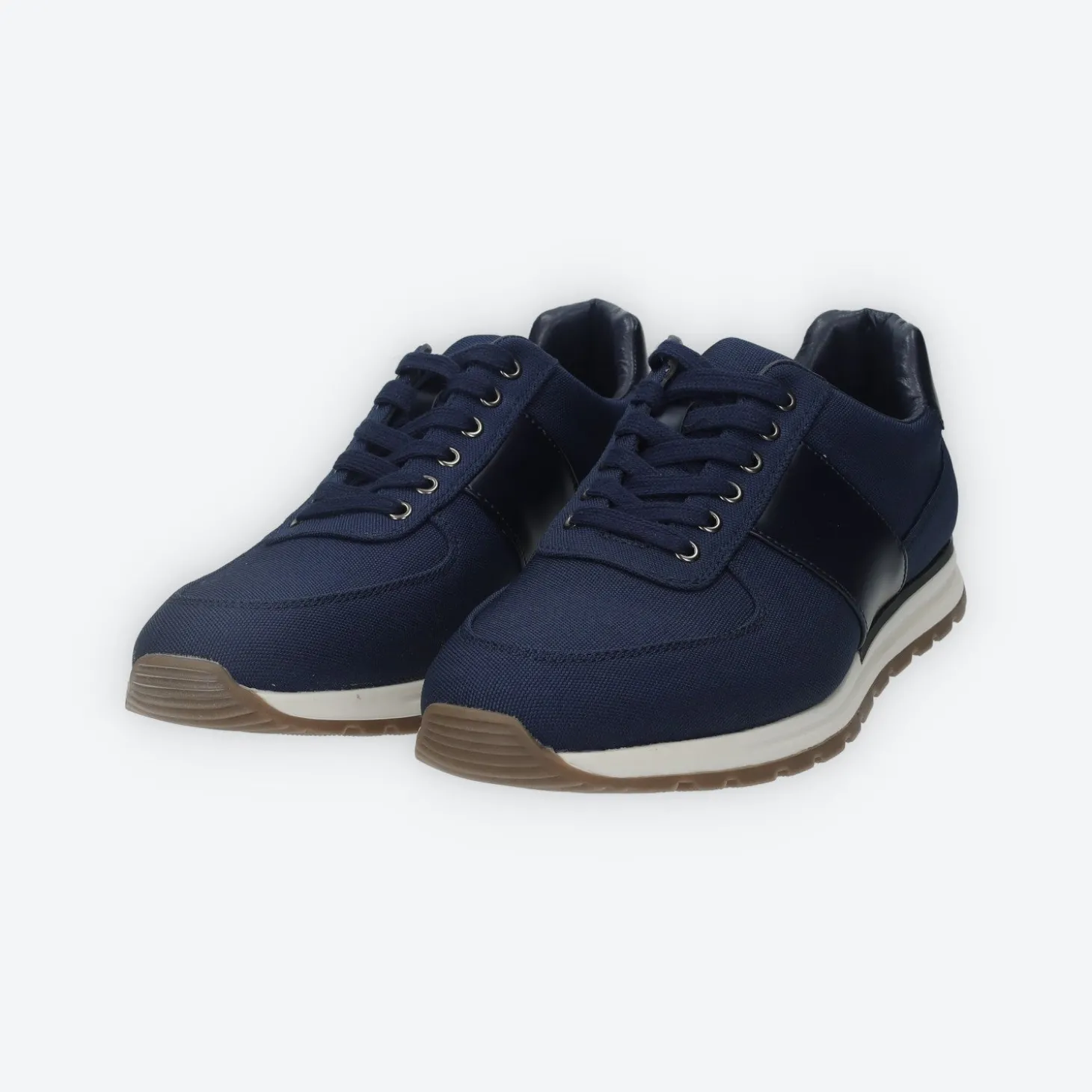 Sneakers con dettaglio laterale