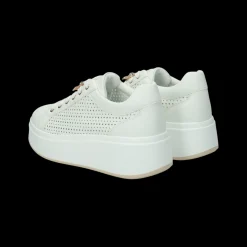 Sneakers con dettaglio.Tacco alto 4 cm