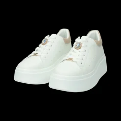 Sneakers con gioiello.Tacco alto 3cm